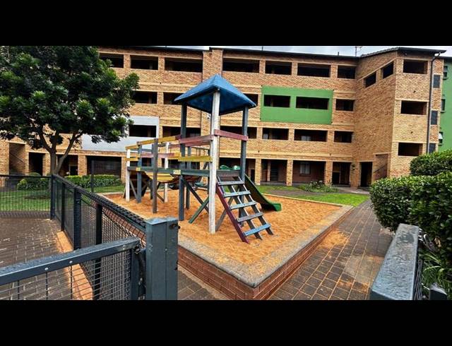 2 BEDROOM APARTMENT FOR SALE IN MONTANA TUINE